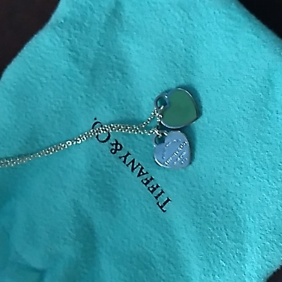 Womens Tiffany necklace - Picture 2 of 3